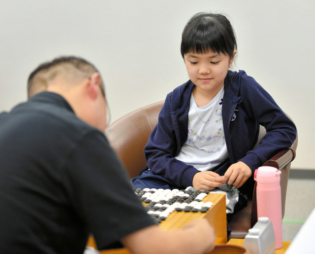 仲邑菫初段、七大棋戦初勝利