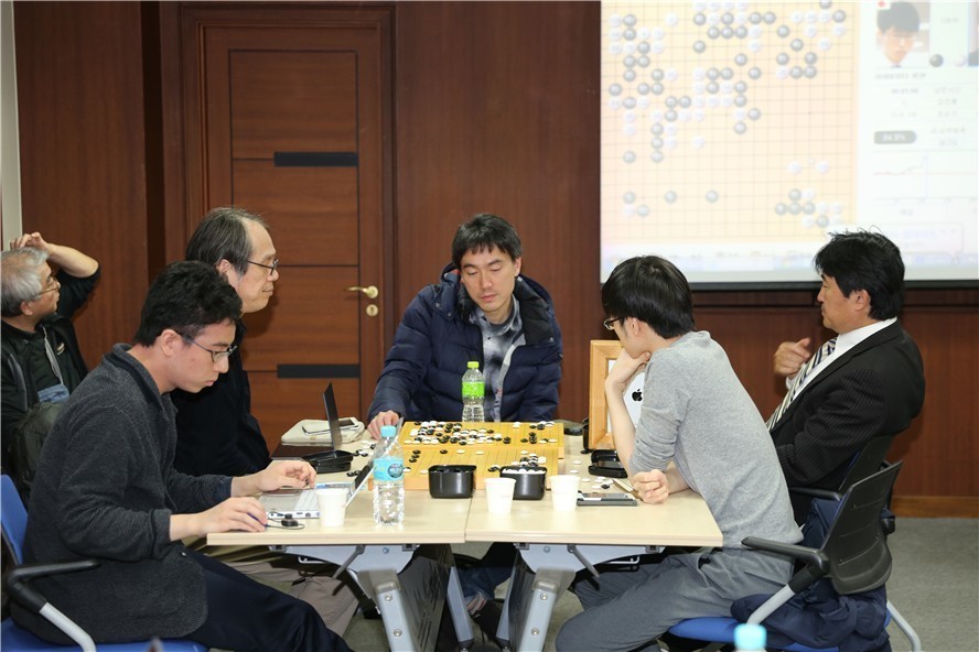 楊の8連勝阻止、日本チーム初勝利