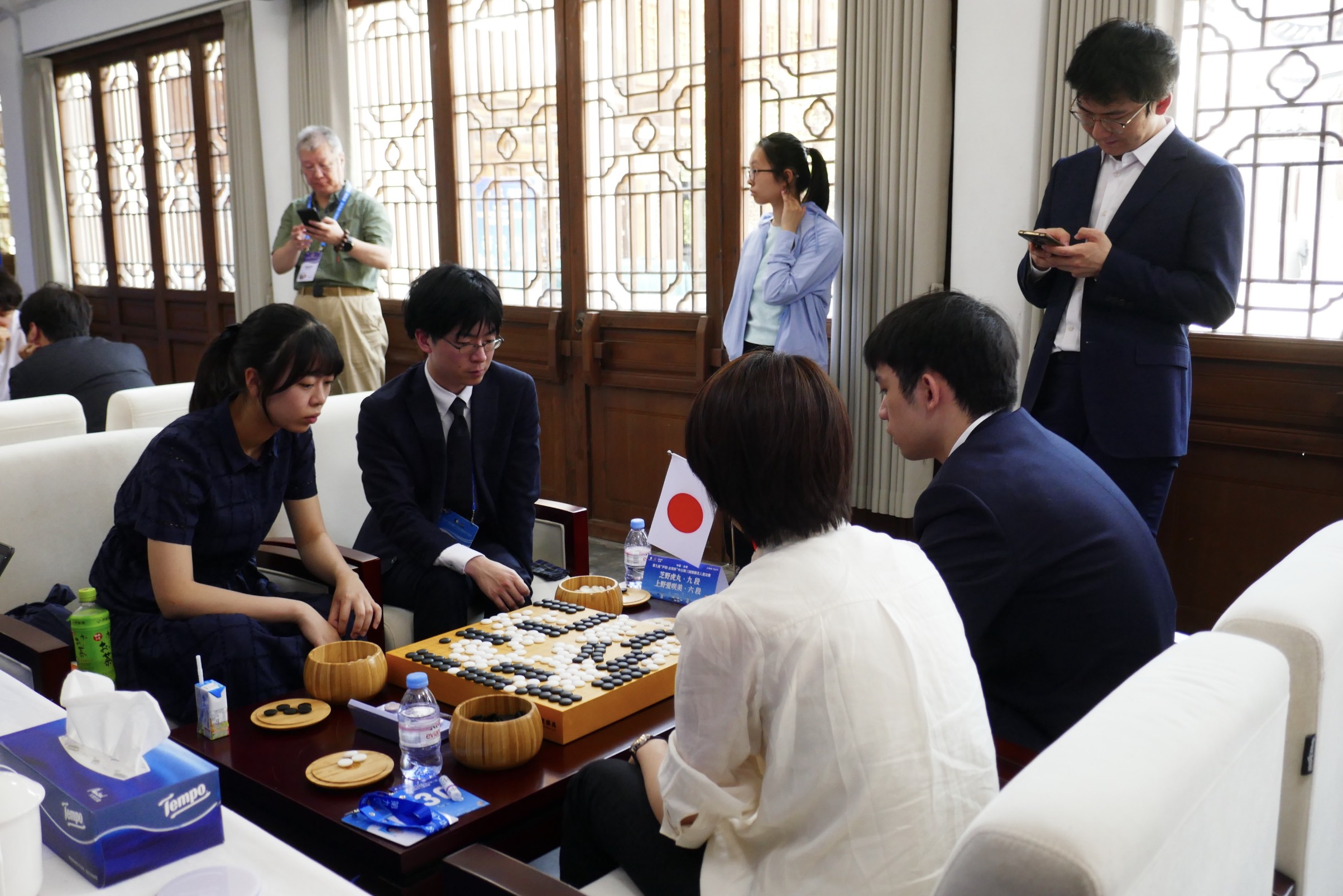 【第9回廬陽・志邦杯中日韓ペア戦1回戦】(黒)王・於ペア 対 芝野・上野ペア(白)