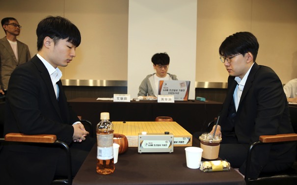 第30回LG杯1回戦 張が2回戦進出