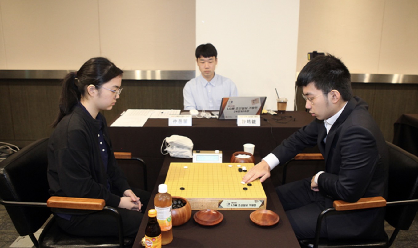 第30回LG杯2回戦 一力、日本勢で唯一の8強進出