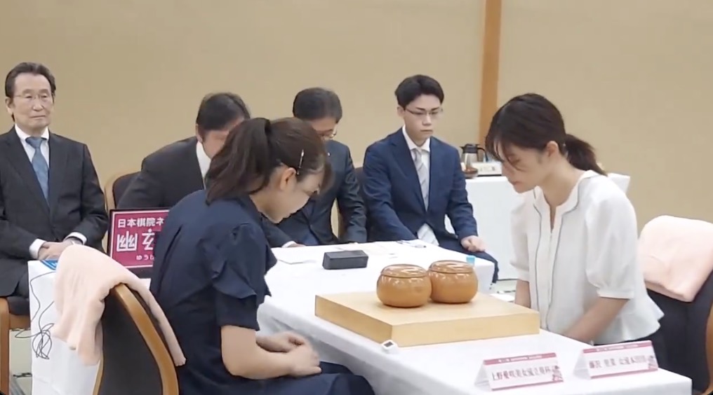 第12期会津中央病院・女流立葵杯 上野、立葵杯4連覇達成
