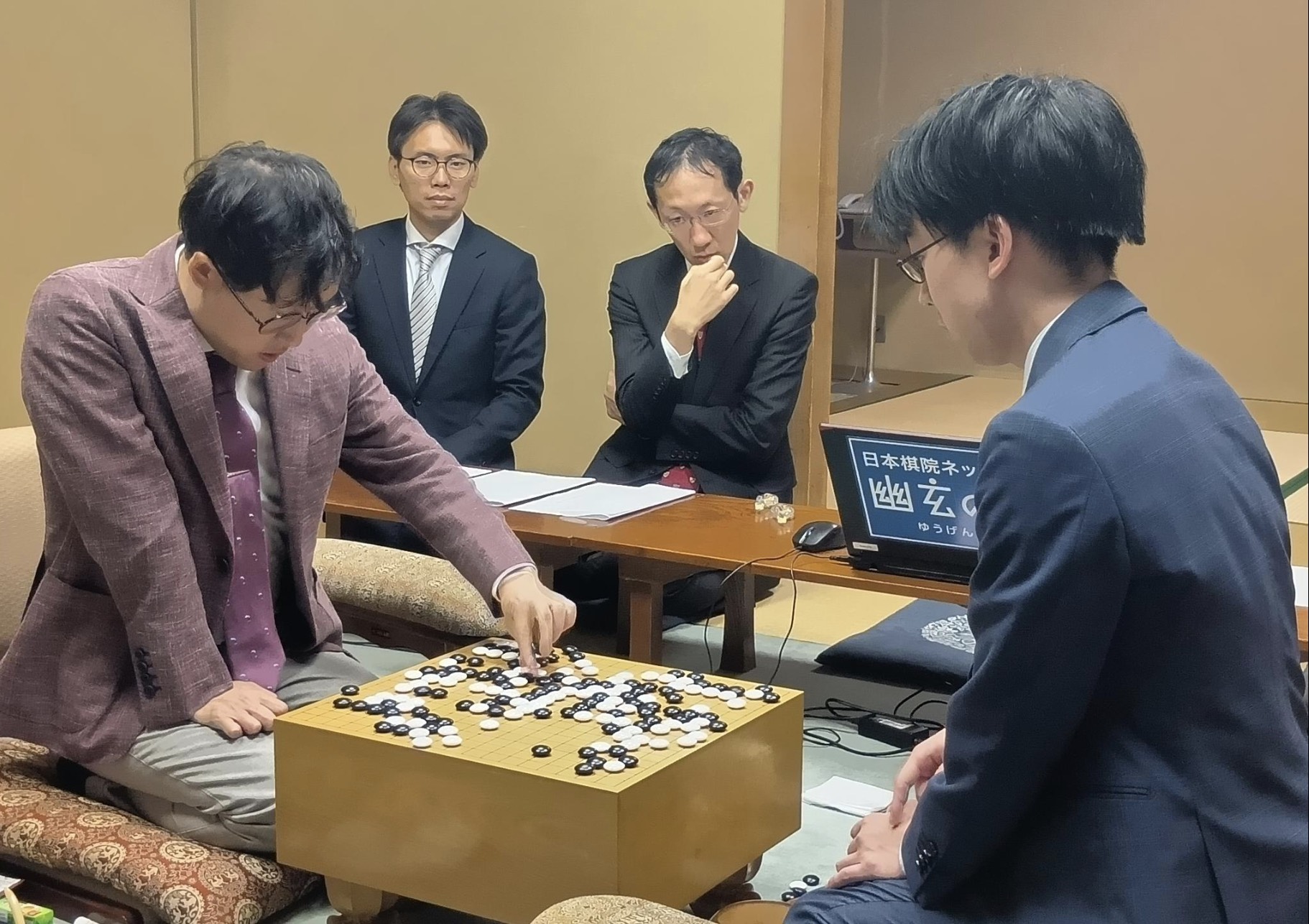 第50期碁聖戦第4局 井山が勝利、1勝1敗のタイに
