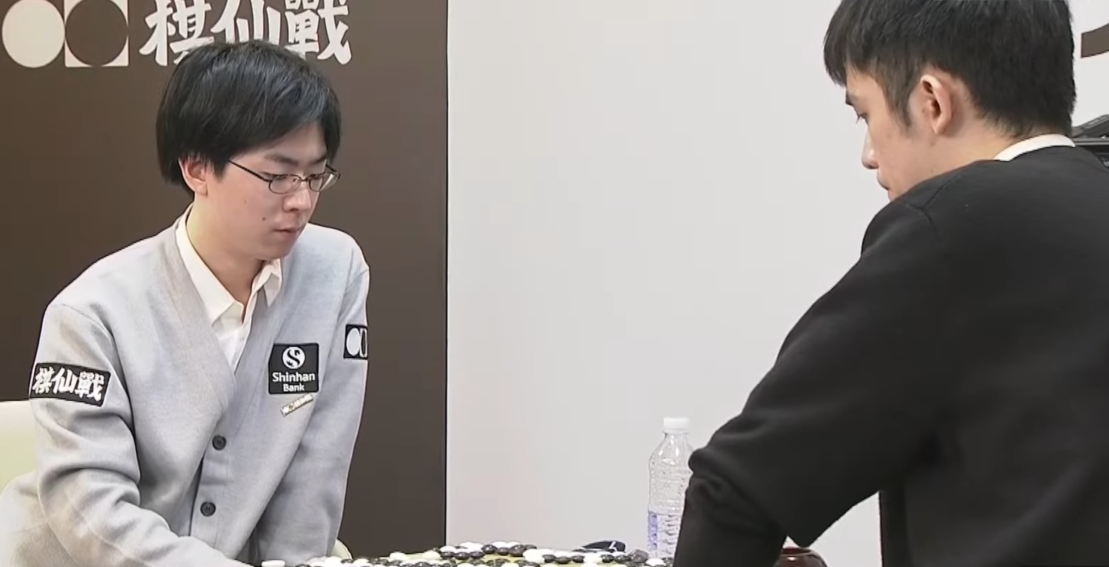 芝野虎丸九段が王星昊九段に敗れ、決勝進出ならず