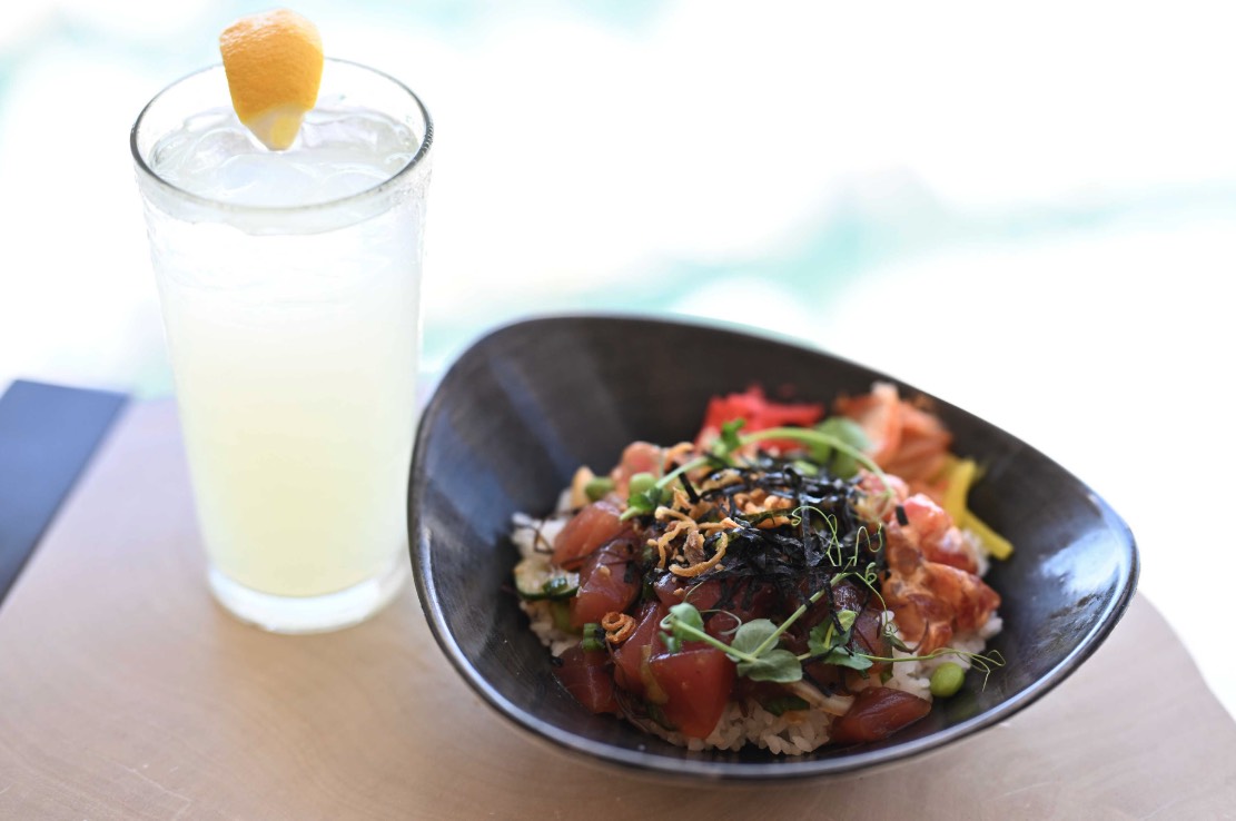 一力遼棋聖が先勝