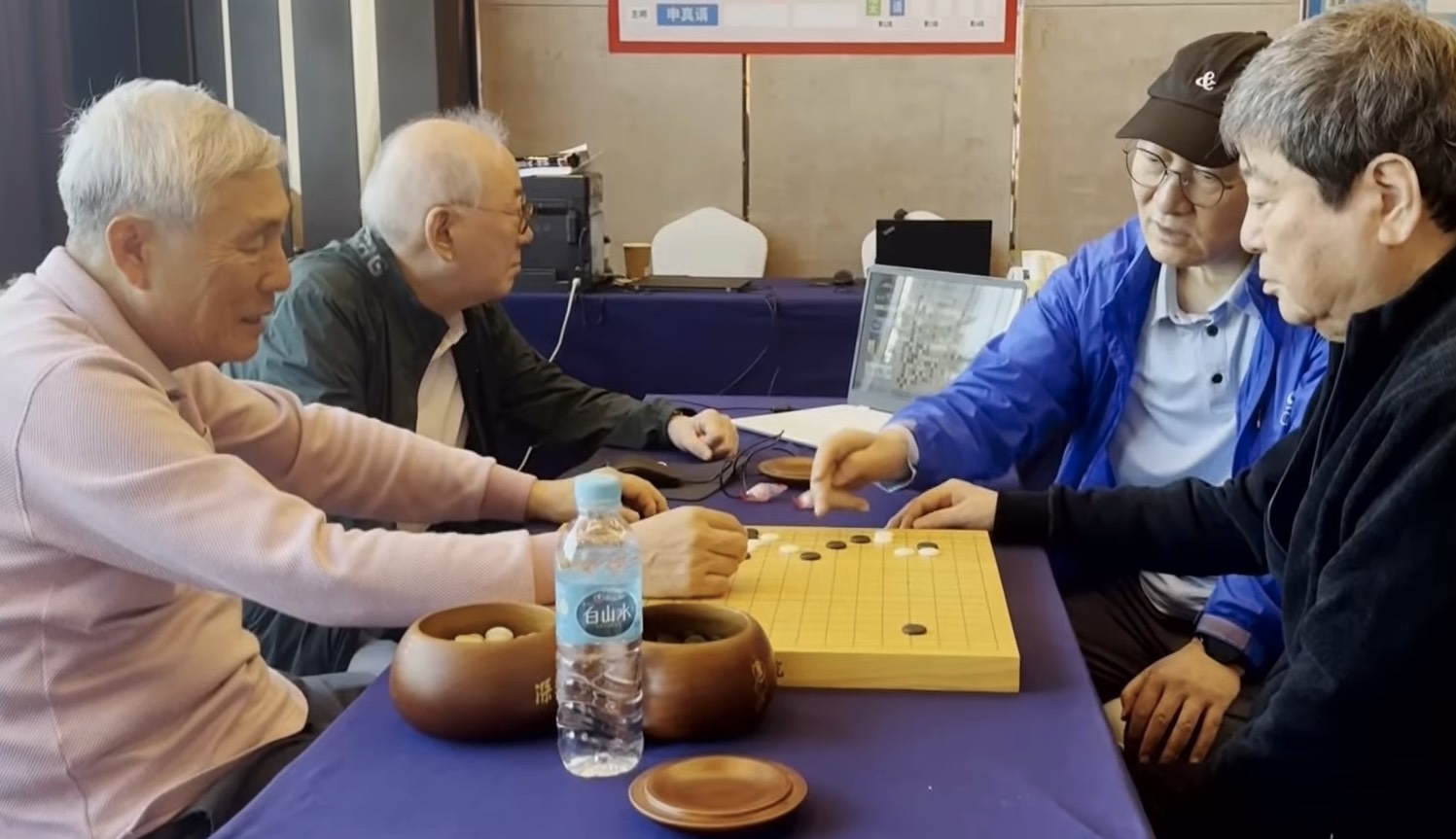 劉昌赫九段が劉小光九段を下し、あす小林光一九段と対戦