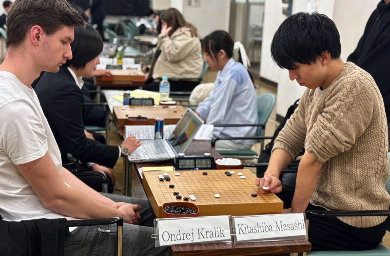 第24回世界学生囲碁王座戦1日目、北芝礼さんが2連勝