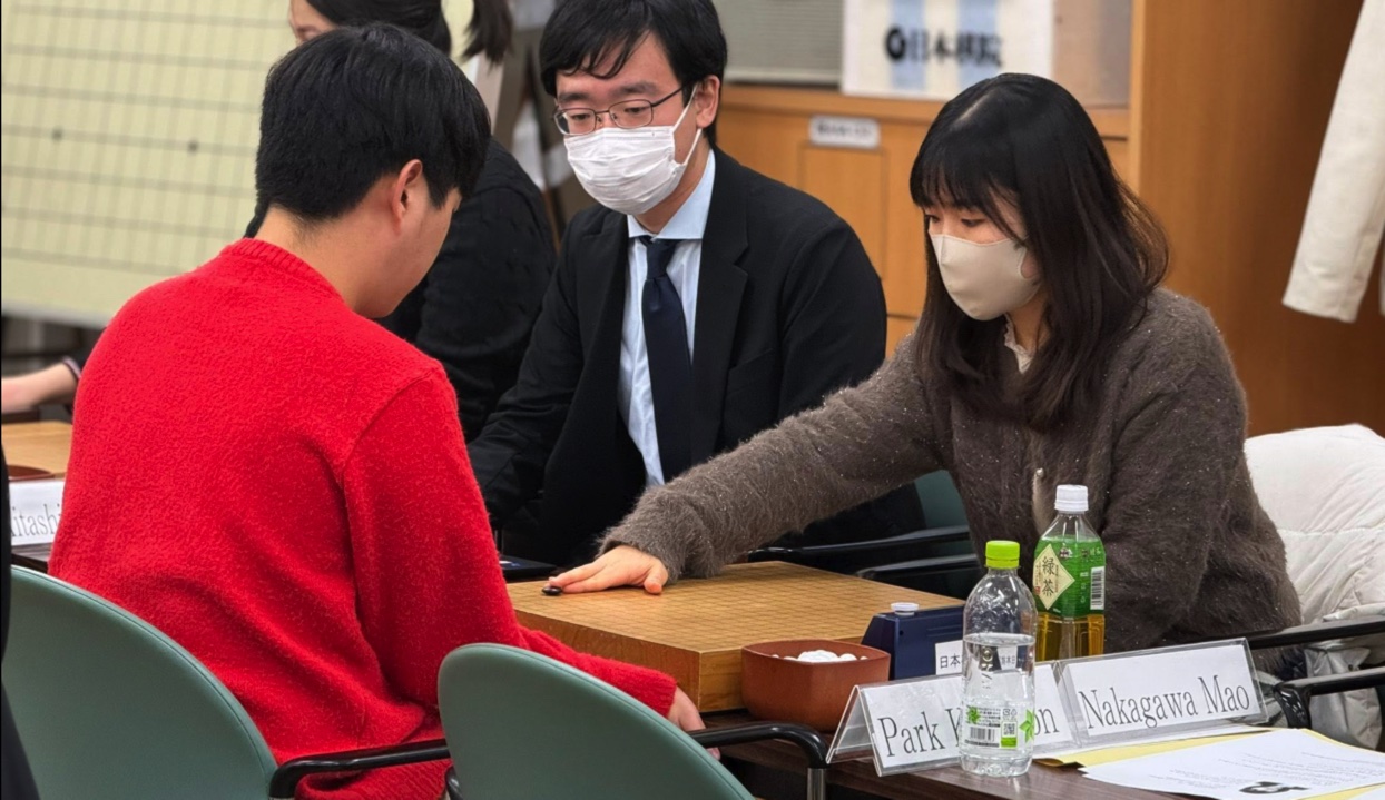 中国の唐正赫さんが優勝、中川さん5位、北芝さん8位 第24回世界学生囲碁王座戦