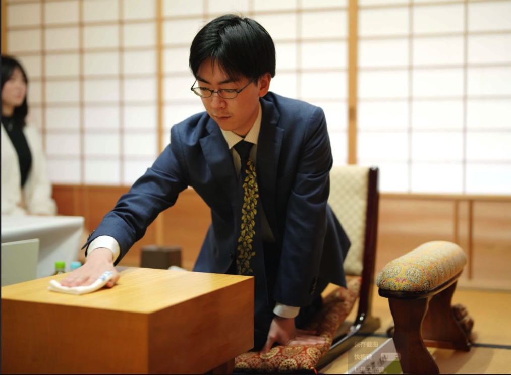 一力遼棋聖が98手目を封じ、1日目終了 1日目の流れ