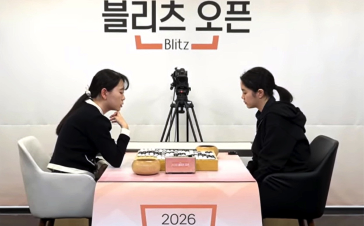 金彩瑛九段、仲邑菫六段を破り決勝進出