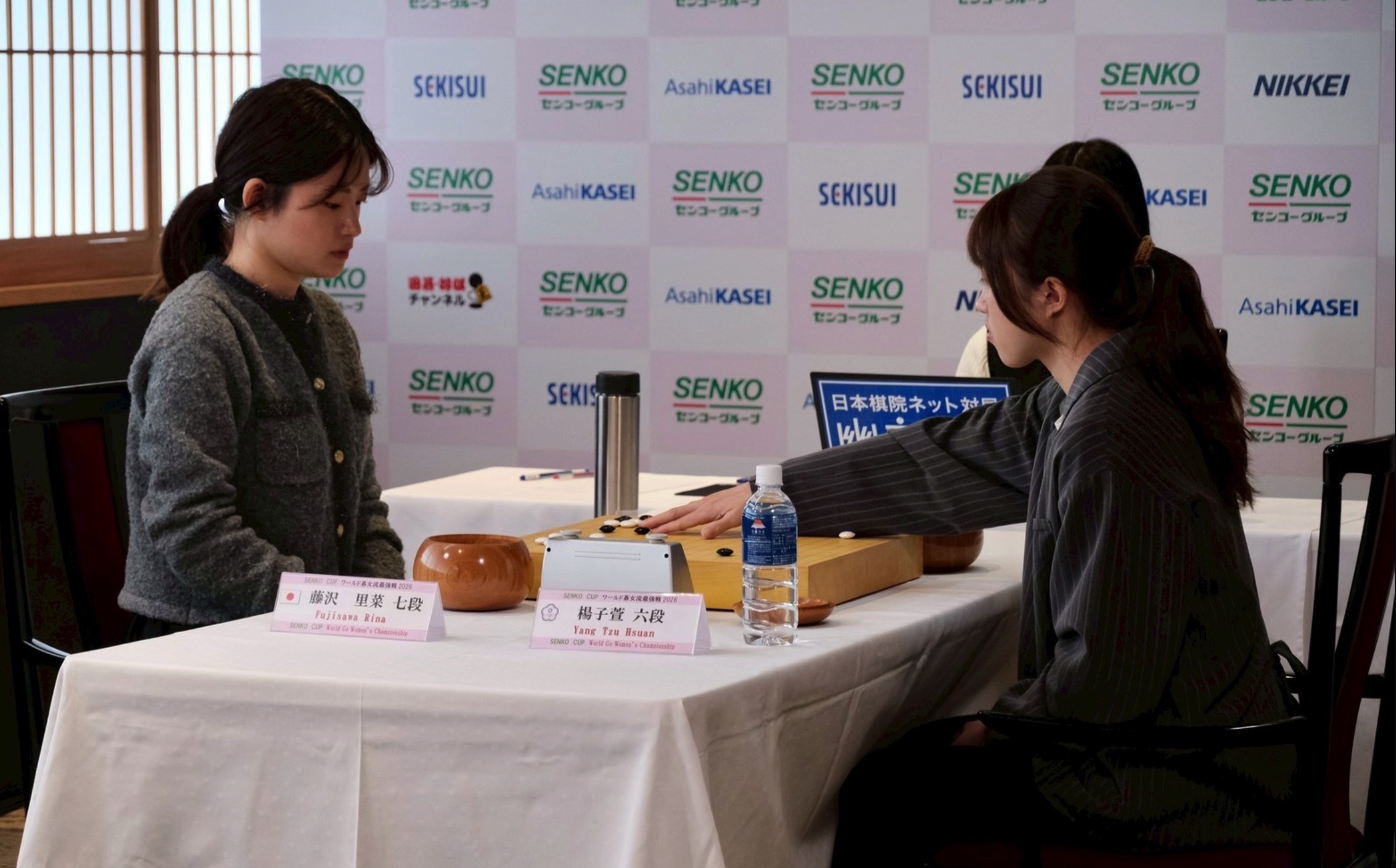 藤沢里菜七段・上野愛咲美六段が準決勝へ