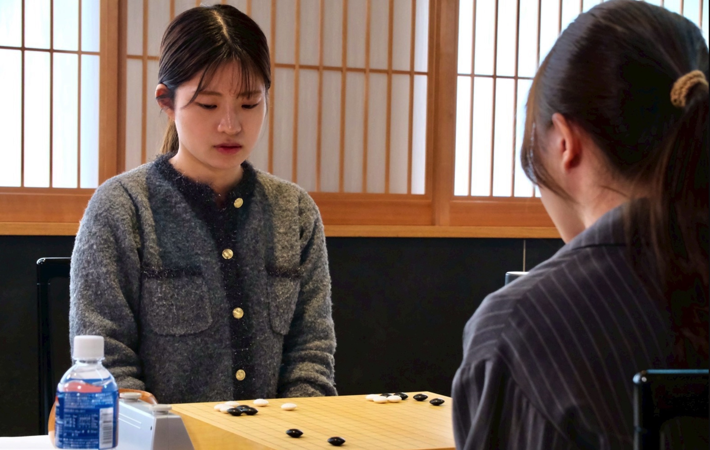 藤沢里菜七段・上野愛咲美六段が準決勝へ