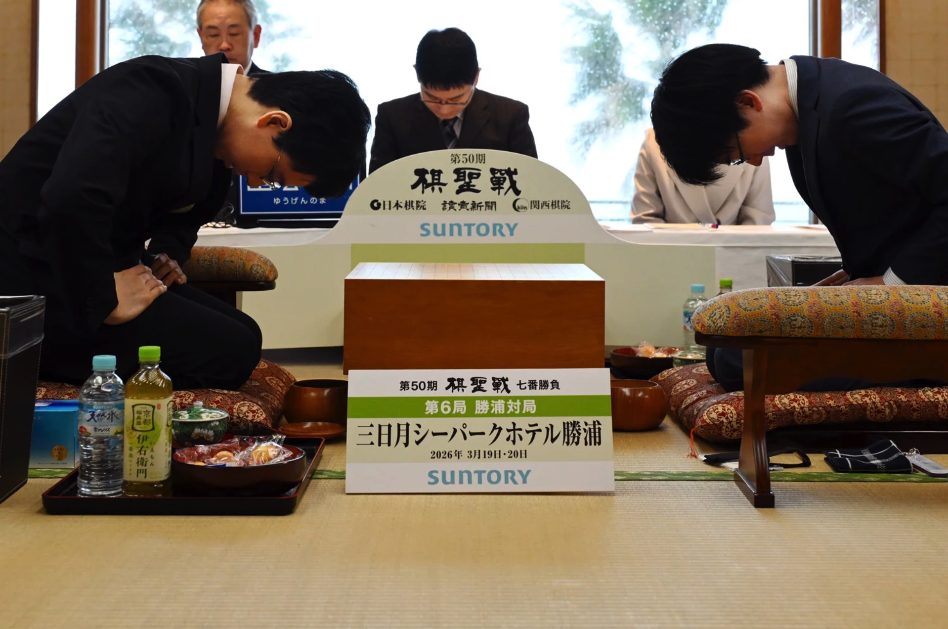 一力遼棋聖が101手目を封じ、1日目終了 1日目の流れ