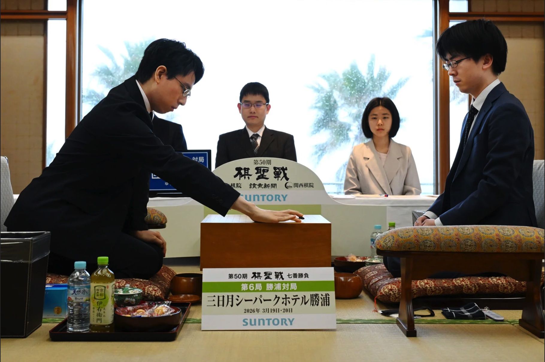 一力遼棋聖が101手目を封じ、1日目終了 1日目の流れ