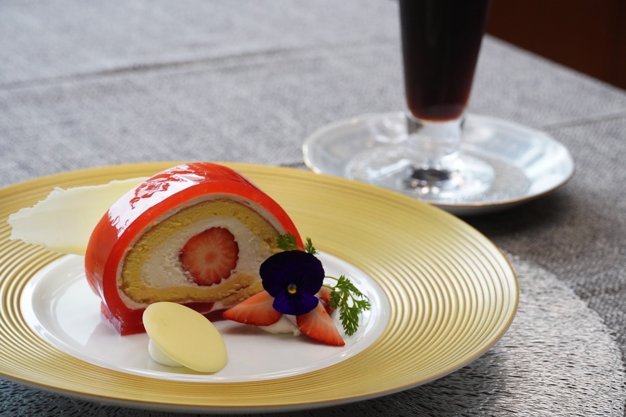 芝野虎丸十段が97手目を封じ、1日目終了 1日目の流れ