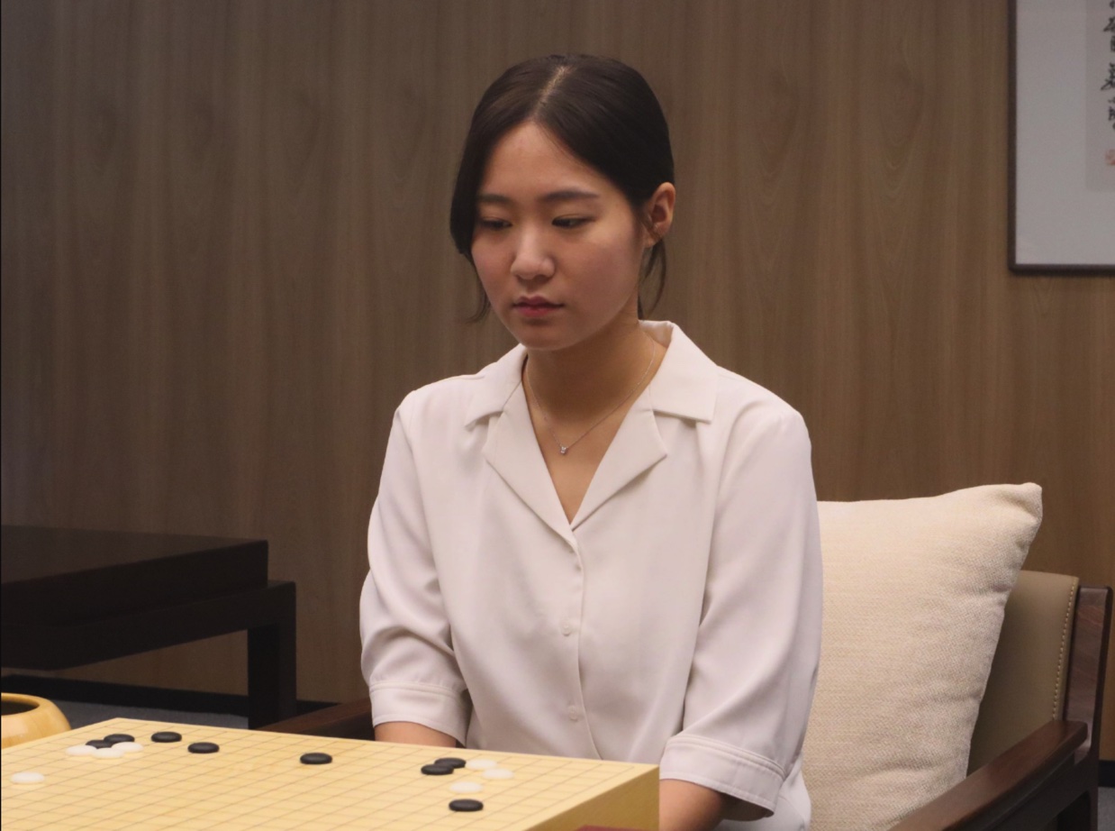 第9回天台山杯世界女子囲碁団体戦 呉依銘七段 vs 呉侑珍九段