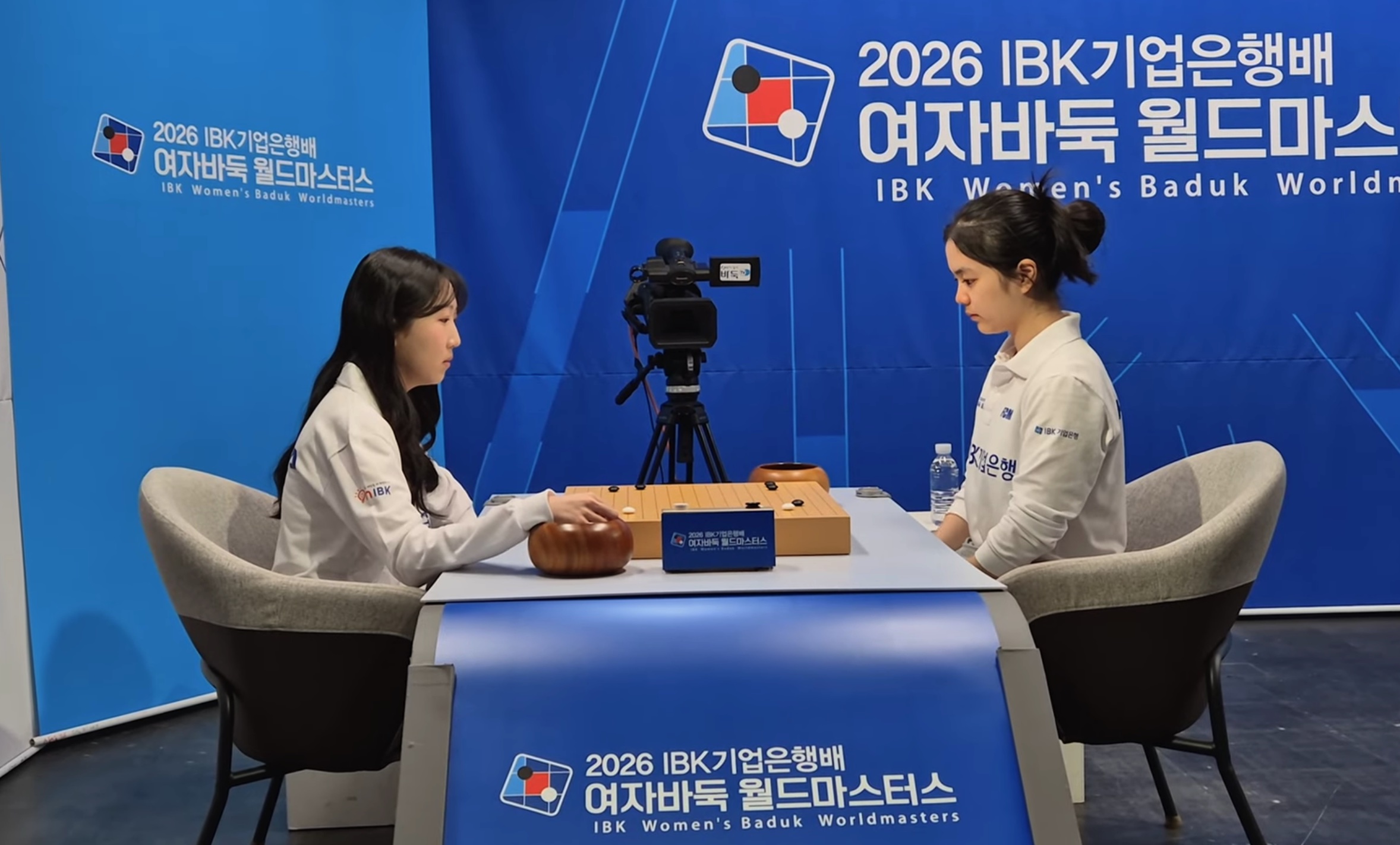 第1回IBK杯2回戦 | 仲邑菫六段が鄭有珍五段を破る、ベスト8入り