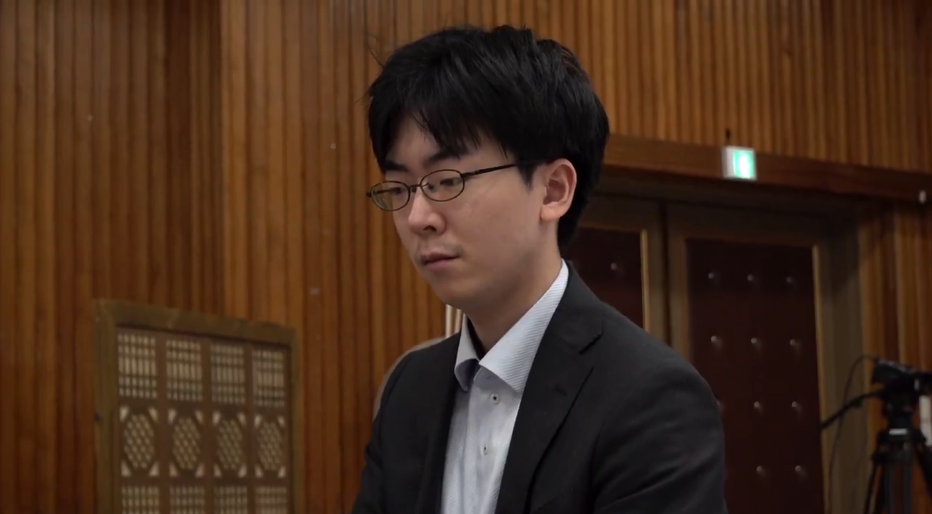 第12回国手山脈杯 | 芝野虎丸九段・許家元九段が初戦突破