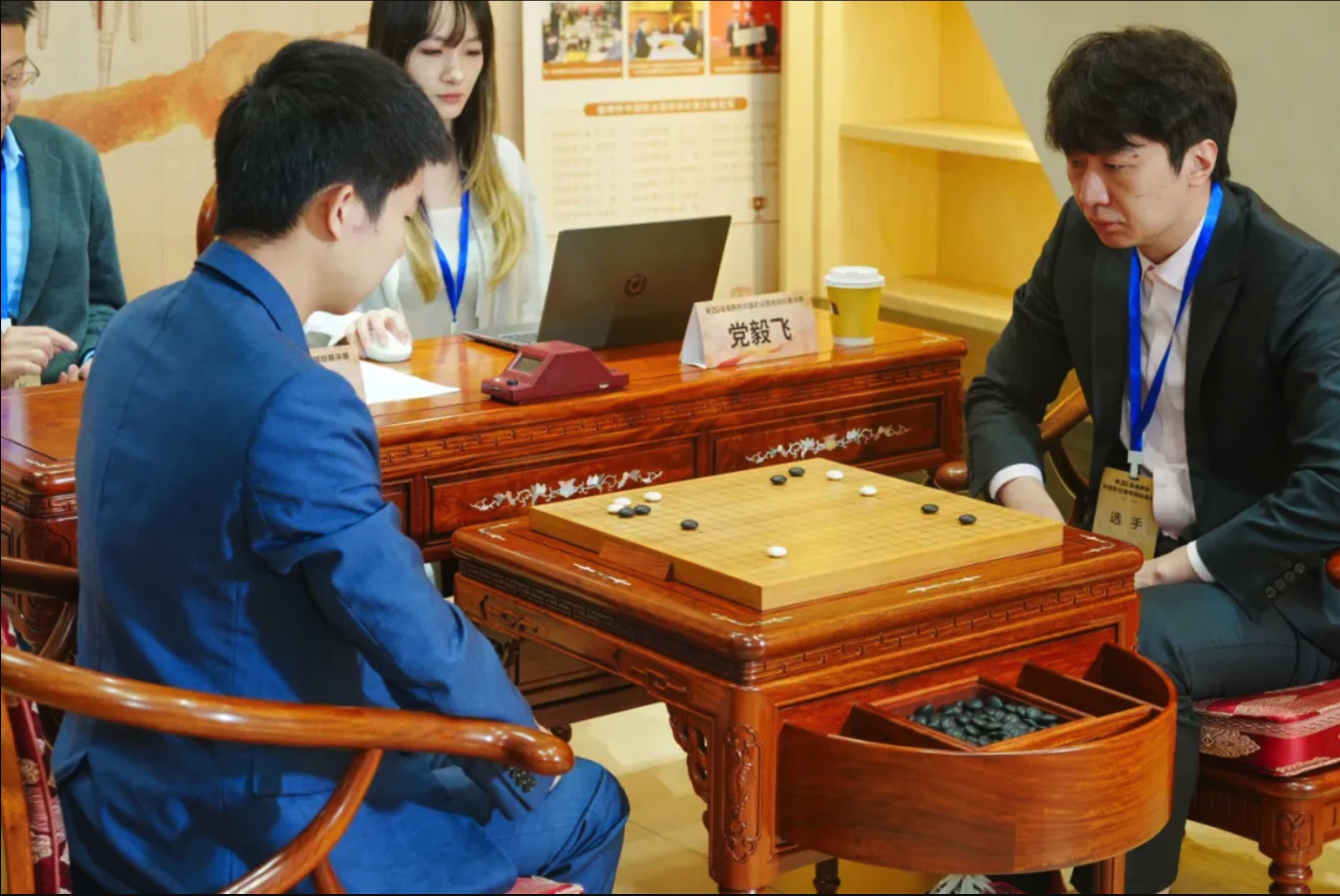 辜梓豪九段が中国倡棋杯初優勝 | 2勝0敗で党毅飛九段を下す