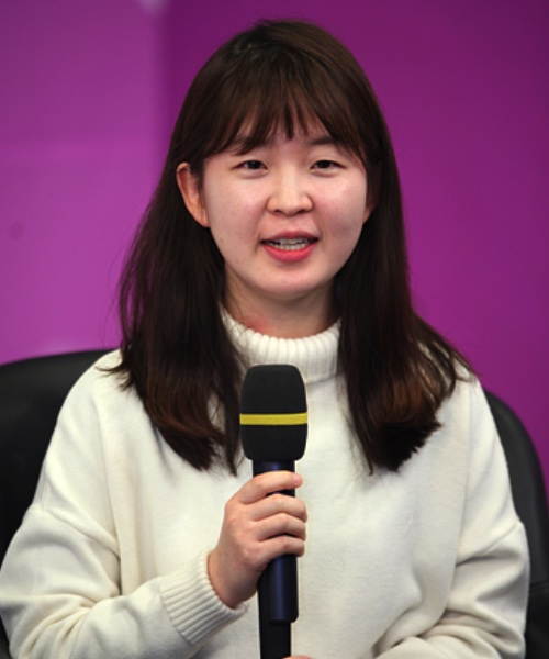 李映周