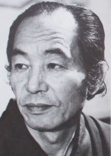 前田陳爾