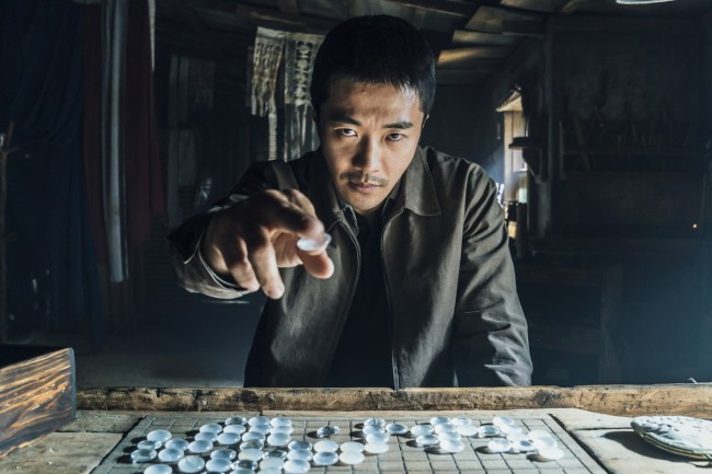 クォン・サンウ『鬼手』、片手を賭けて“一色碁”対決